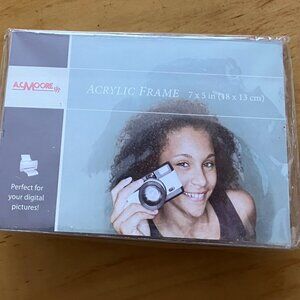 7"W x 5" H Acrylic Photo Frame Horizontal Standing Bent Clear Plastic AC MOORE